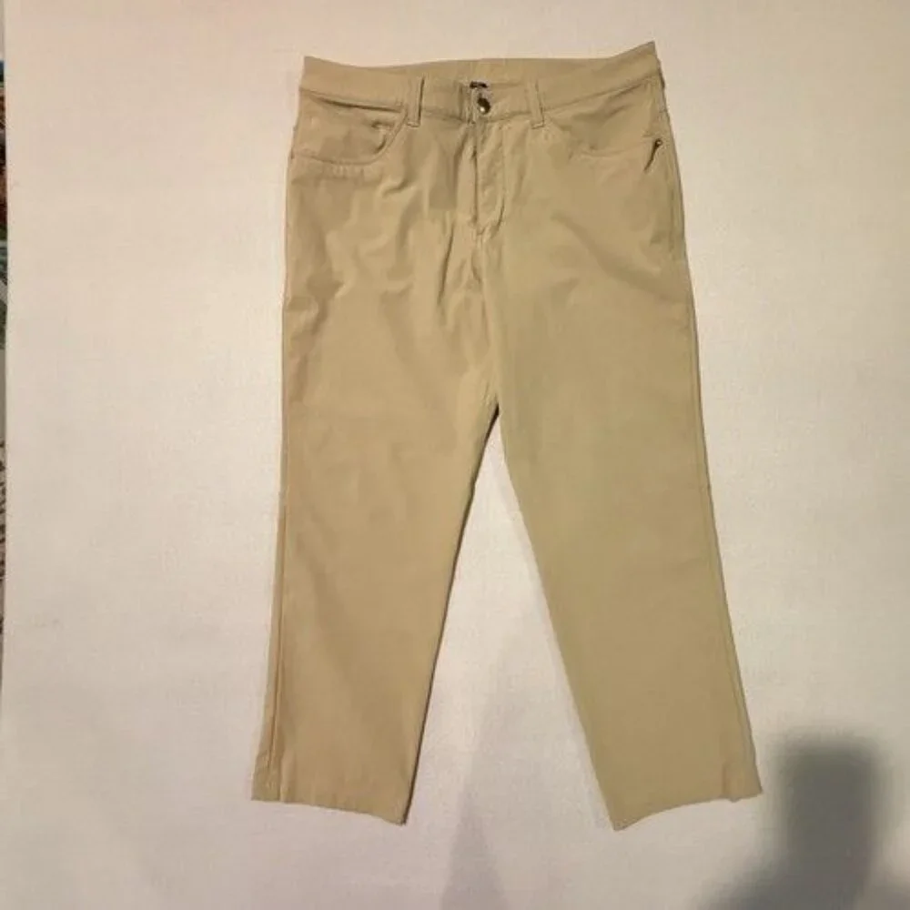 Mens Lululemon ABC Pants 34x27 Tofino Sand Khaki Classic Fit Warpstreme Commute